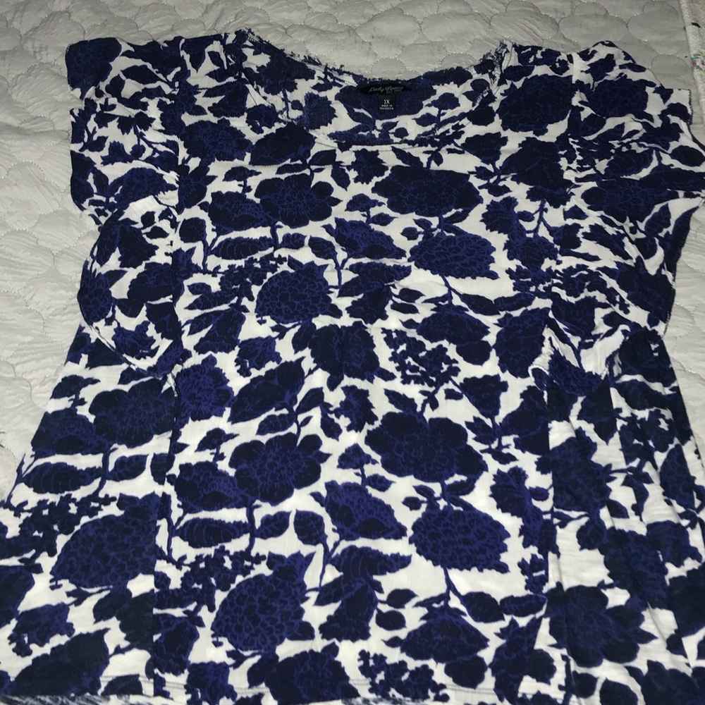 Lucky Brand short sleeve top